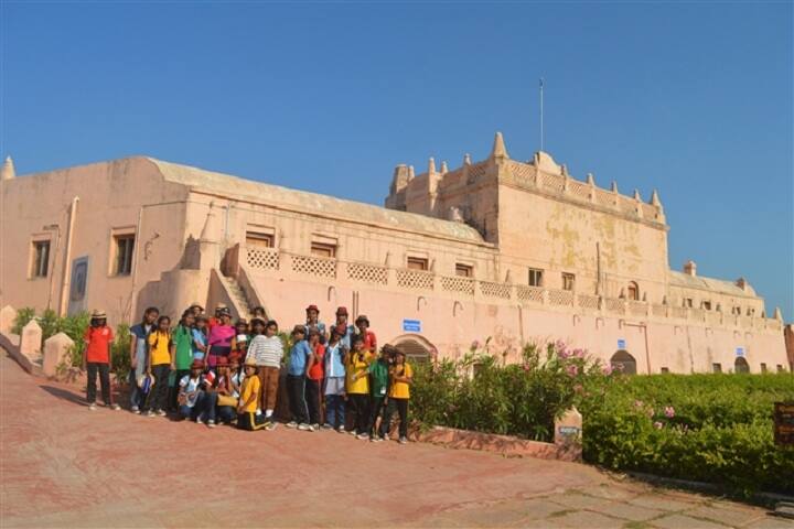 Kings And Queens Residencial School-Educational Trip2