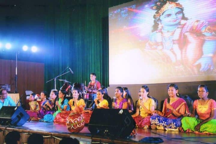Kola Sarswathi Vaishnav Senior Secondary School-Singing