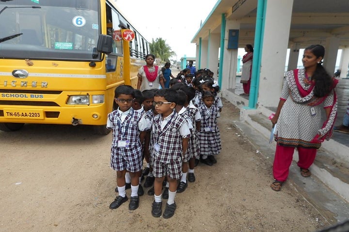 Krishna International School-Bus