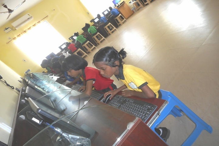 Krishna International School-Computer Lab