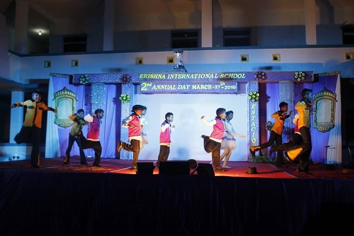 Krishna International School-Dance