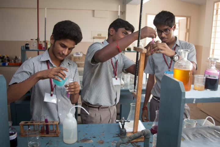 Lalchand Milapchand Dadha School-Chemistry Lab