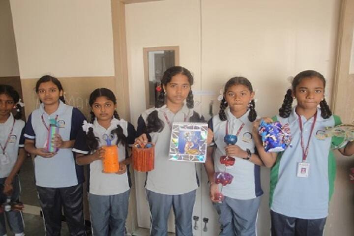 Maharishi Vidya Mandir-Craft