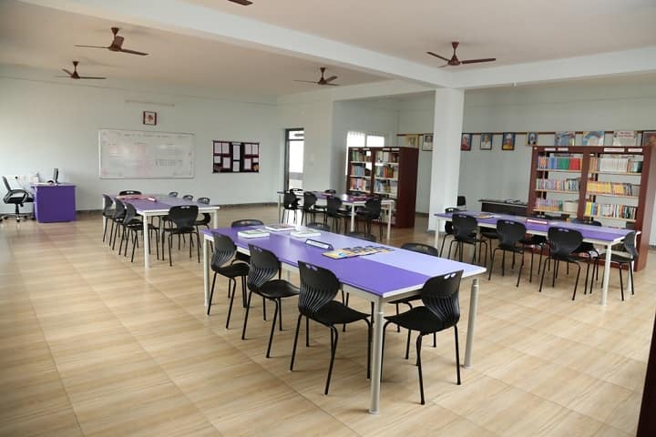 Maharishi Vidya Mandir-Library