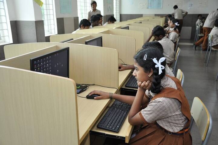 Maharishi Vidya Mandir-Computer Lab