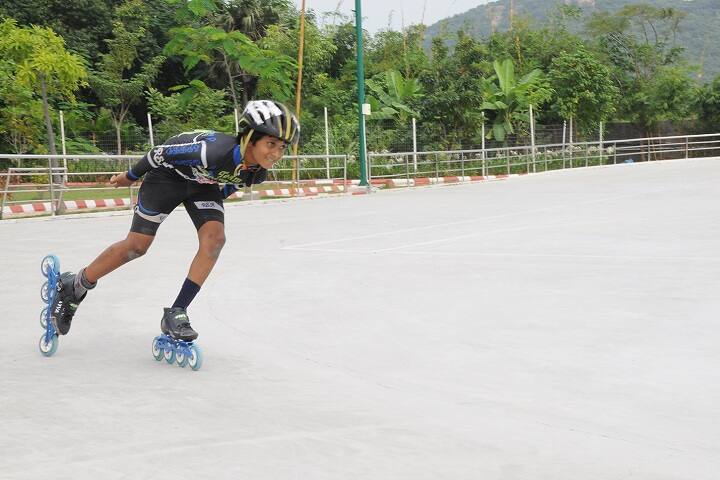 Maharishi Vidya Mandir-Skating