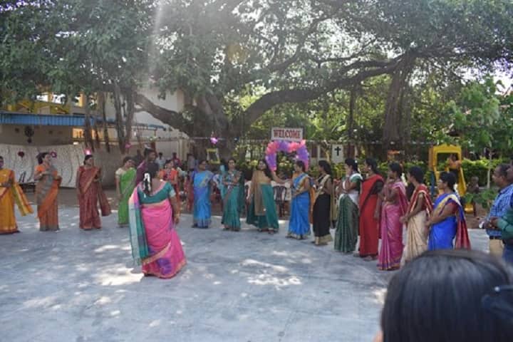 Mahatma Gandhi International School-Teachers Day Celebrations