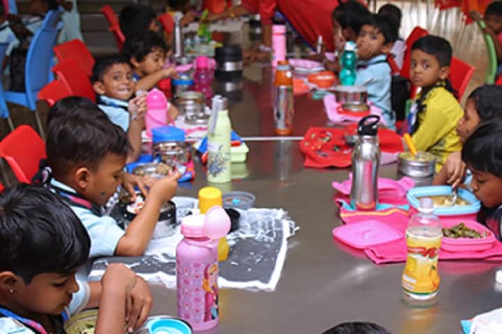 Mahatma Global Gateway School-Cafeteria