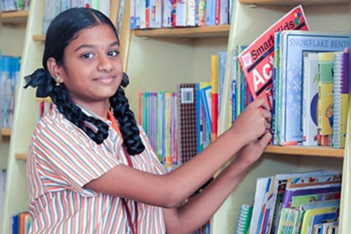 Mahatma Montessori School - Library