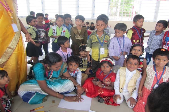 Mahendra International School-Colours Day