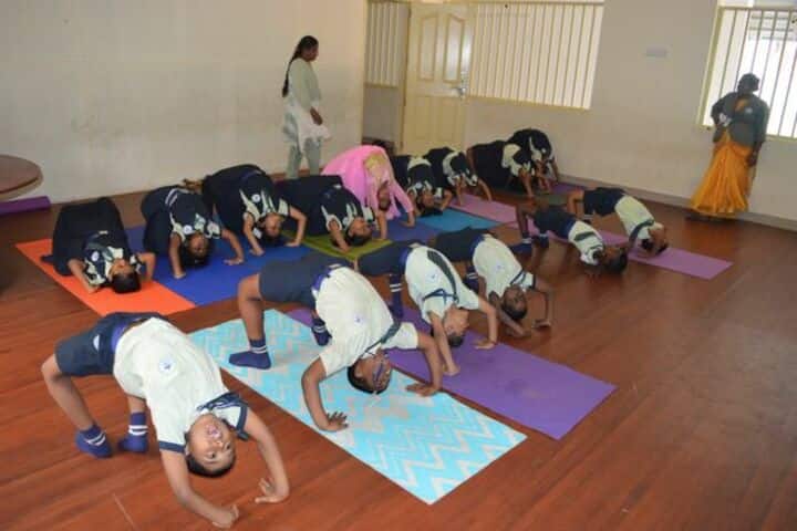 Mount Litera Zee School-Yoga Day