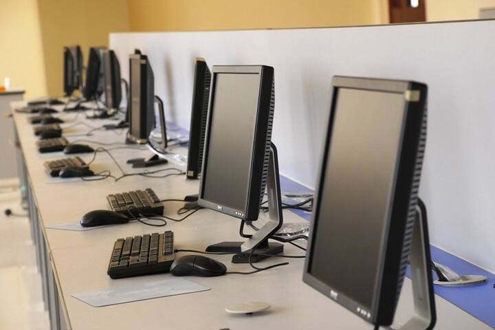 Patliputra Vidyapeeth-Computer Lab