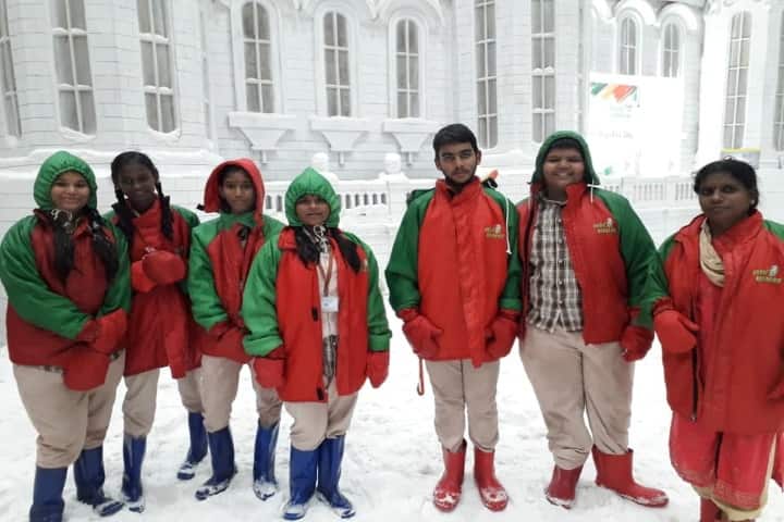 Oxford Public School-Ice World