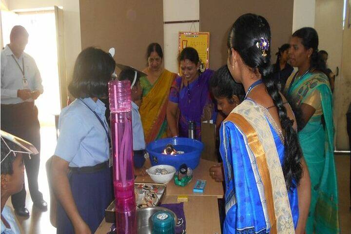 P S Temple Green Vidyashram-Science Exhibition