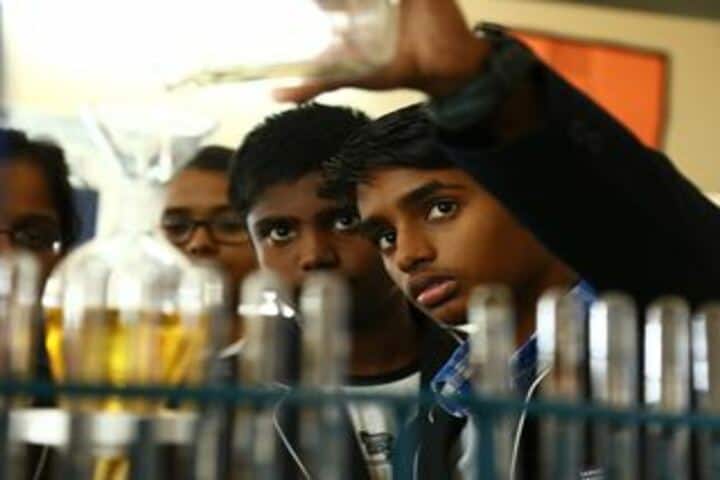 Parvathys Anugrahaa International School-Chemistry Lab