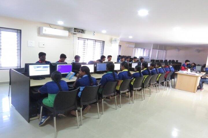 Pem School Of Excellence-Computer Lab