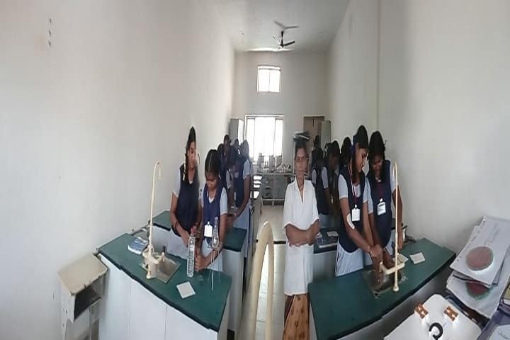 Ponnaiyah Ramajayam Public School-Chemistry Lab