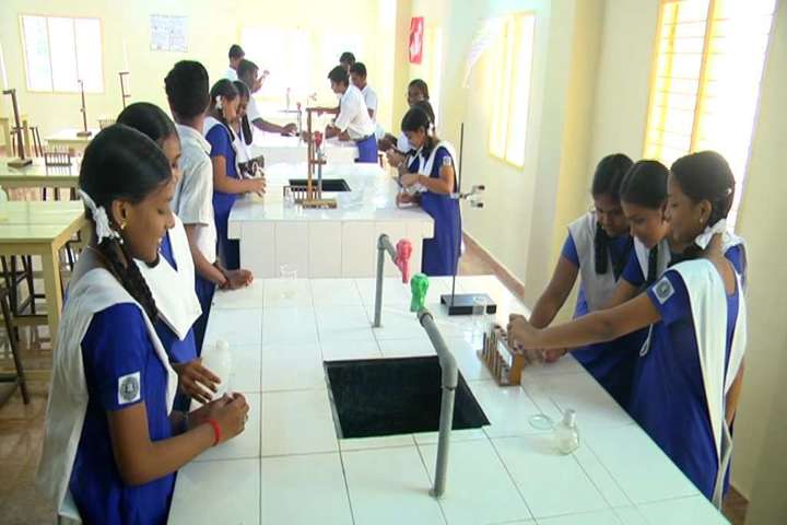 Prince Srivari Vidyalaya - Computer Lab
