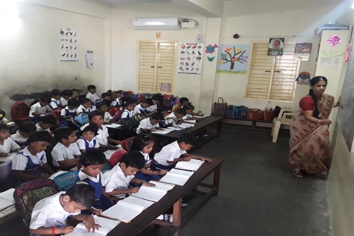 Prince Srivari Vidyalaya-Classrooms