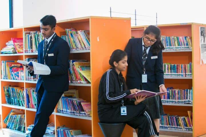 Queen Mira International School - Library