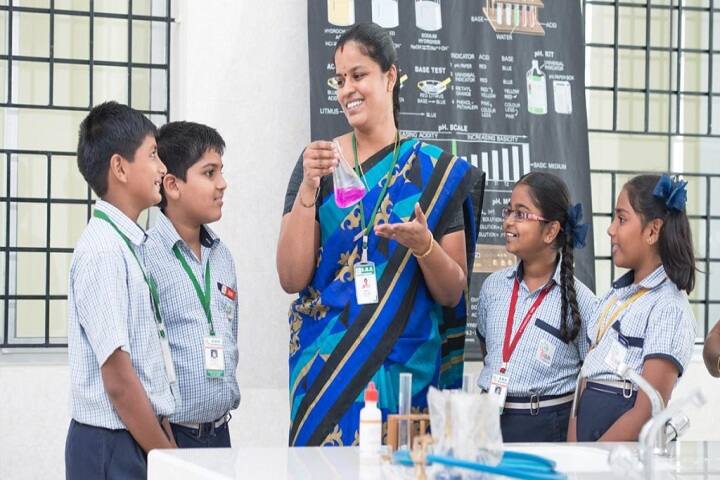RMK Patashaala - Chemistry Lab