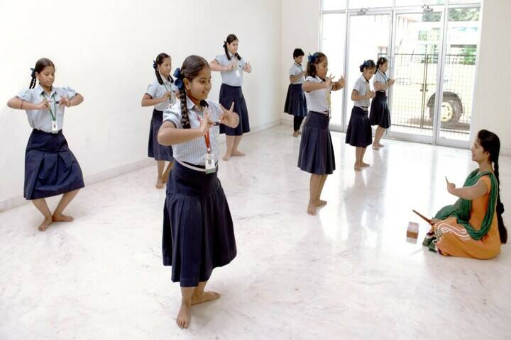 RMK Patashaala - Dance rooms