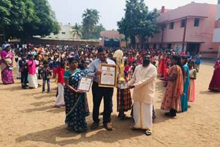 Rajaji Vidyalaya - Award Receiving