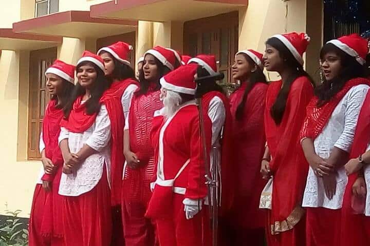 Prabhat Tara School-Christmas Celebrations