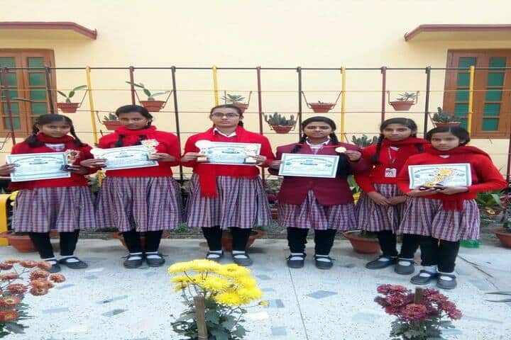 Prabhat Tara School-Felicitation