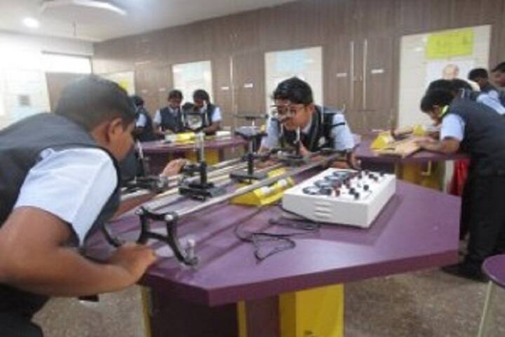 Saratha International School-Physics Lab