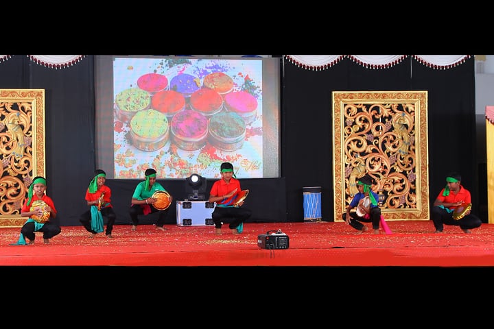 Sathyam International School-Dance