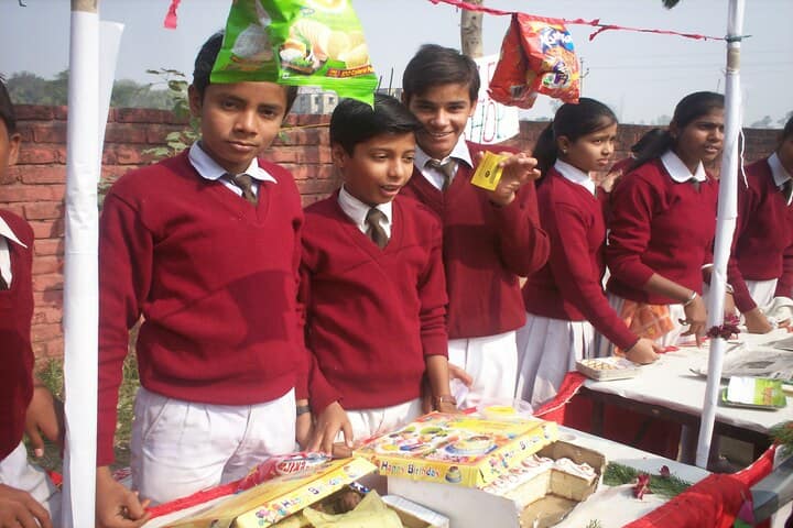 Pragya Niketan Public School-School Exhibition
