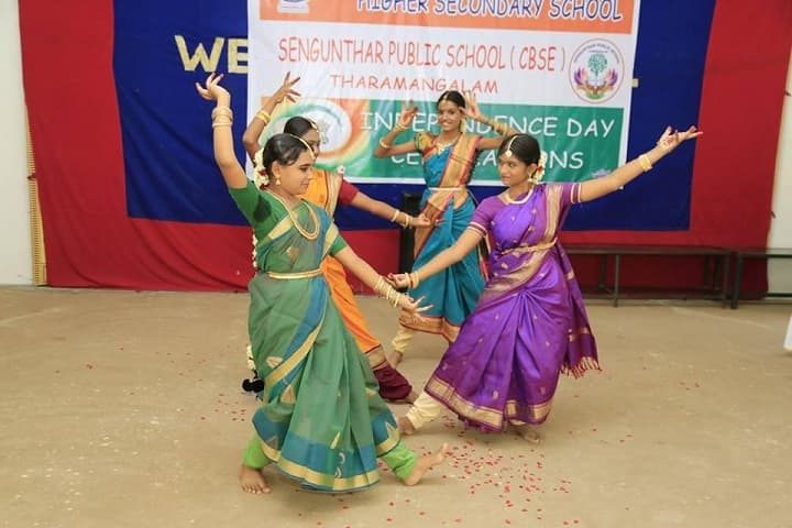 Sengunthar Public School-Dance