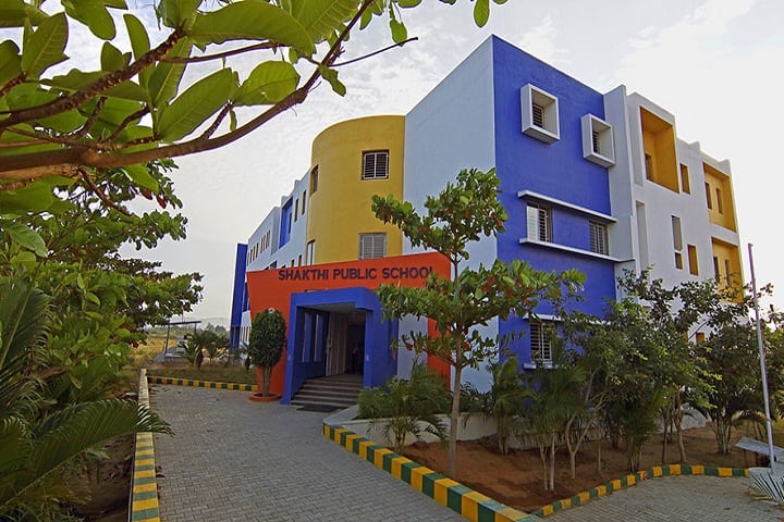 Shakthi Public School-School