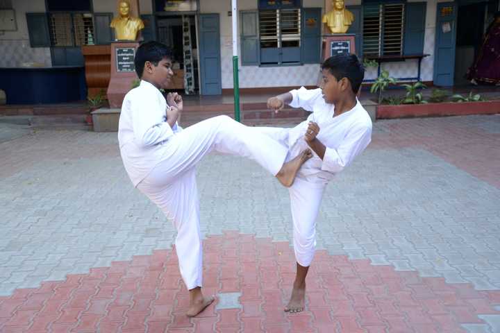 Shakti Vinayakar Hindu Vidyalaya S S-Karate