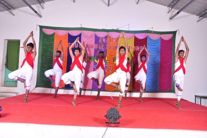 Shempark Public School-Dance