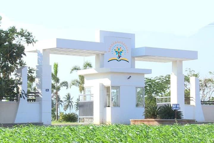 Shri Vidhya Bharathi Modern School - School