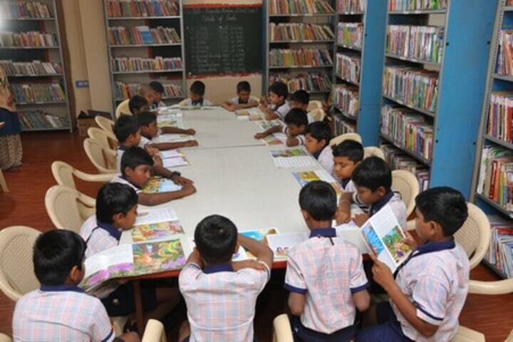 Shri Vidhya Bharathi Modern School - Library pic
