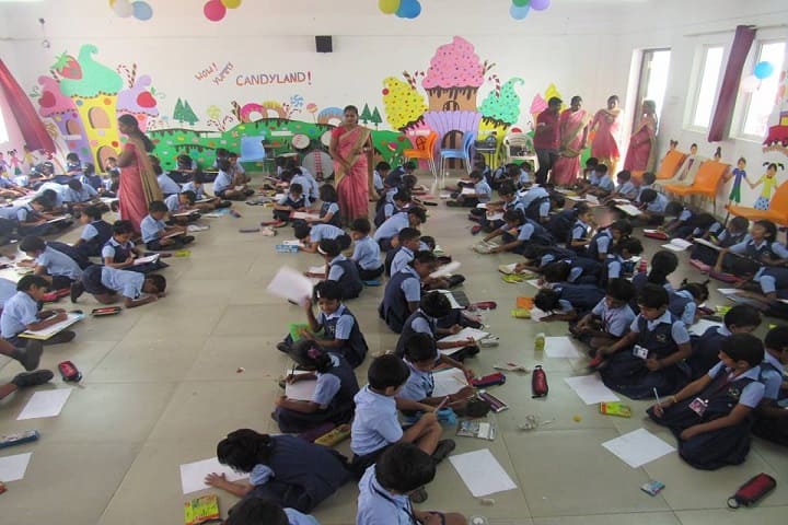 Smart Modern School- Classroom Activity
