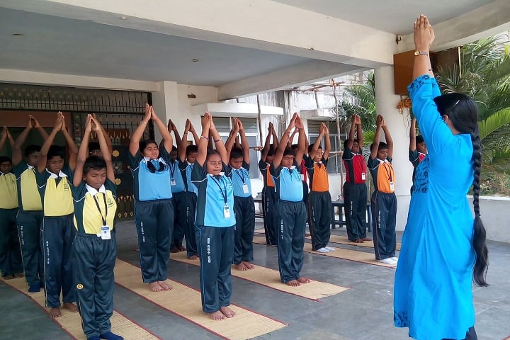 Sree Shanthi Anand Vidyalaya-Yoga