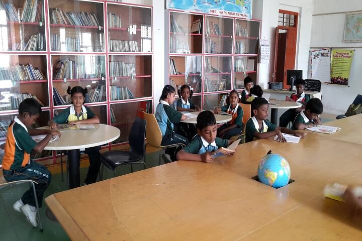 Sree Shanthi Anand Vidyalaya-Library
