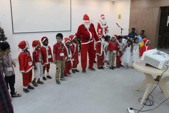 Sri Aurobindo Mira Universal School-Xmas