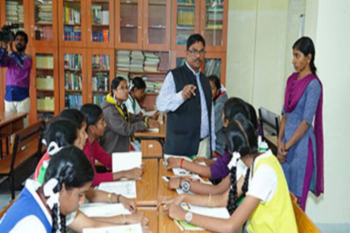 Sri Narayani Vidyashram School-Library
