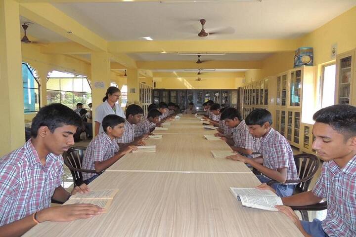 Sri R M Jain Vidhyashram-library