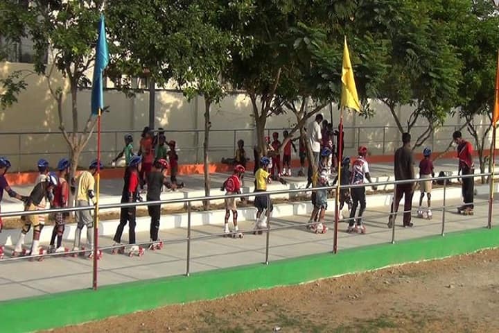 Sri R M Jain Vidhyashram-skating