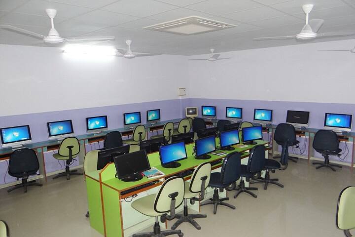 Sri Seshaas International Public School-Computer Lab