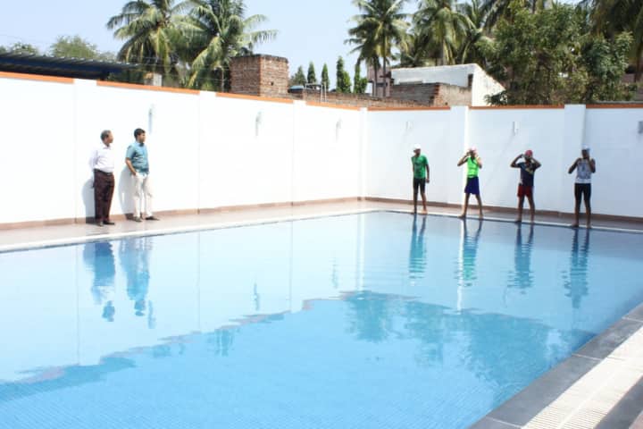 Sri Swamy International School-Swimming pool