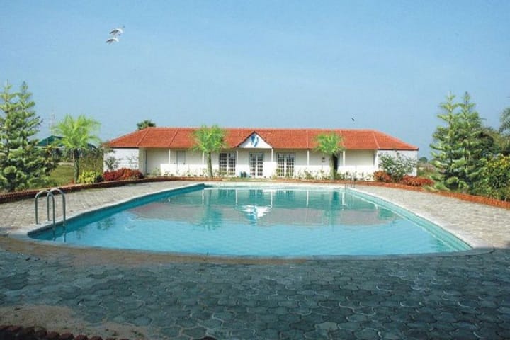 Sri Vidhya Academy International Residential School-Swimming Pool