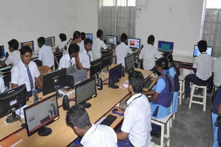 Sri Vidya Mandir Higher Secondary School-Computer Lab