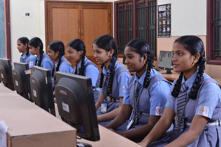 Sri Vignesh Vidyalaya School-Computer Lab